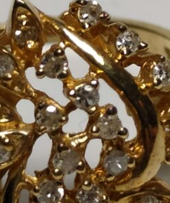 1/4ctw Diamond Cluster Swirl Gold Ring closeup