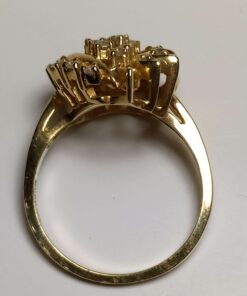 1/4ctw Diamond Cluster Swirl Gold Ring top view