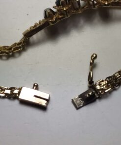 5-Stone Sapphire Gold Bracelet clasp