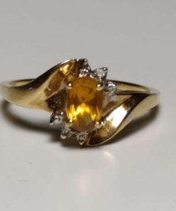 Elegant Citrine & Diamond Ring