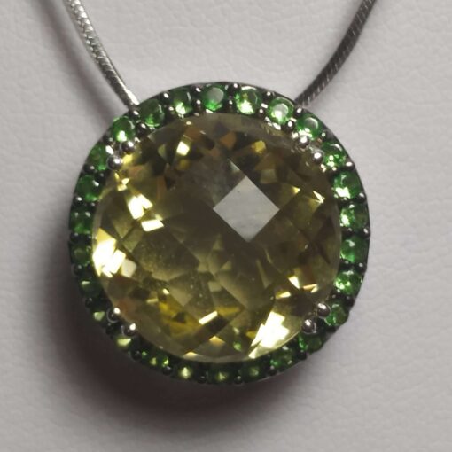 Green Garnet & Peridot White Gold Necklace closeup