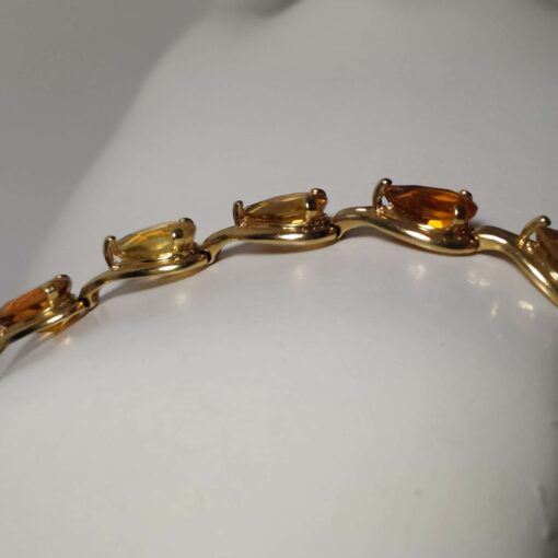 Multi-Color Citrine Gold Bracelet closeup side view