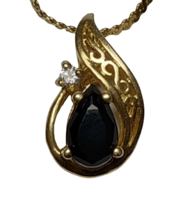 Onyx & Diamond Yellow Gold Necklace outline
