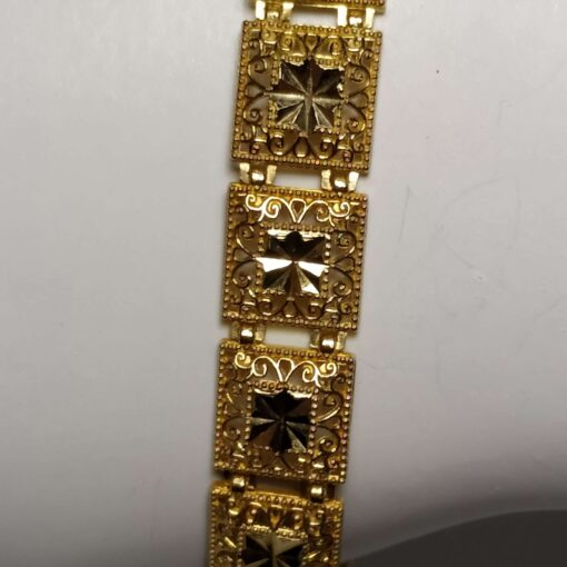 Square Filigree Yellow Gold Bracelet closeup
