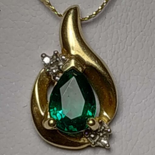 Tsavorite and Diamond Necklace closeup