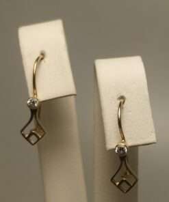 Diamond and Gold Classic Hanging Earrings