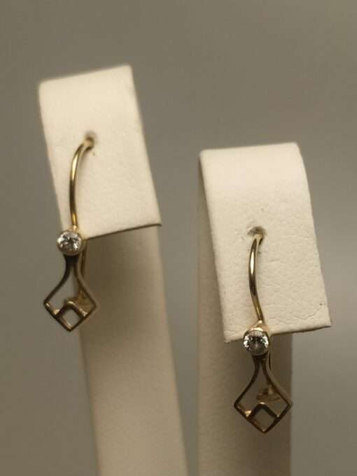 Diamond and Gold Classic Hanging Earrings