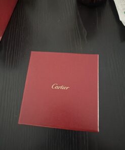 Alternative view of Cartier Love 18