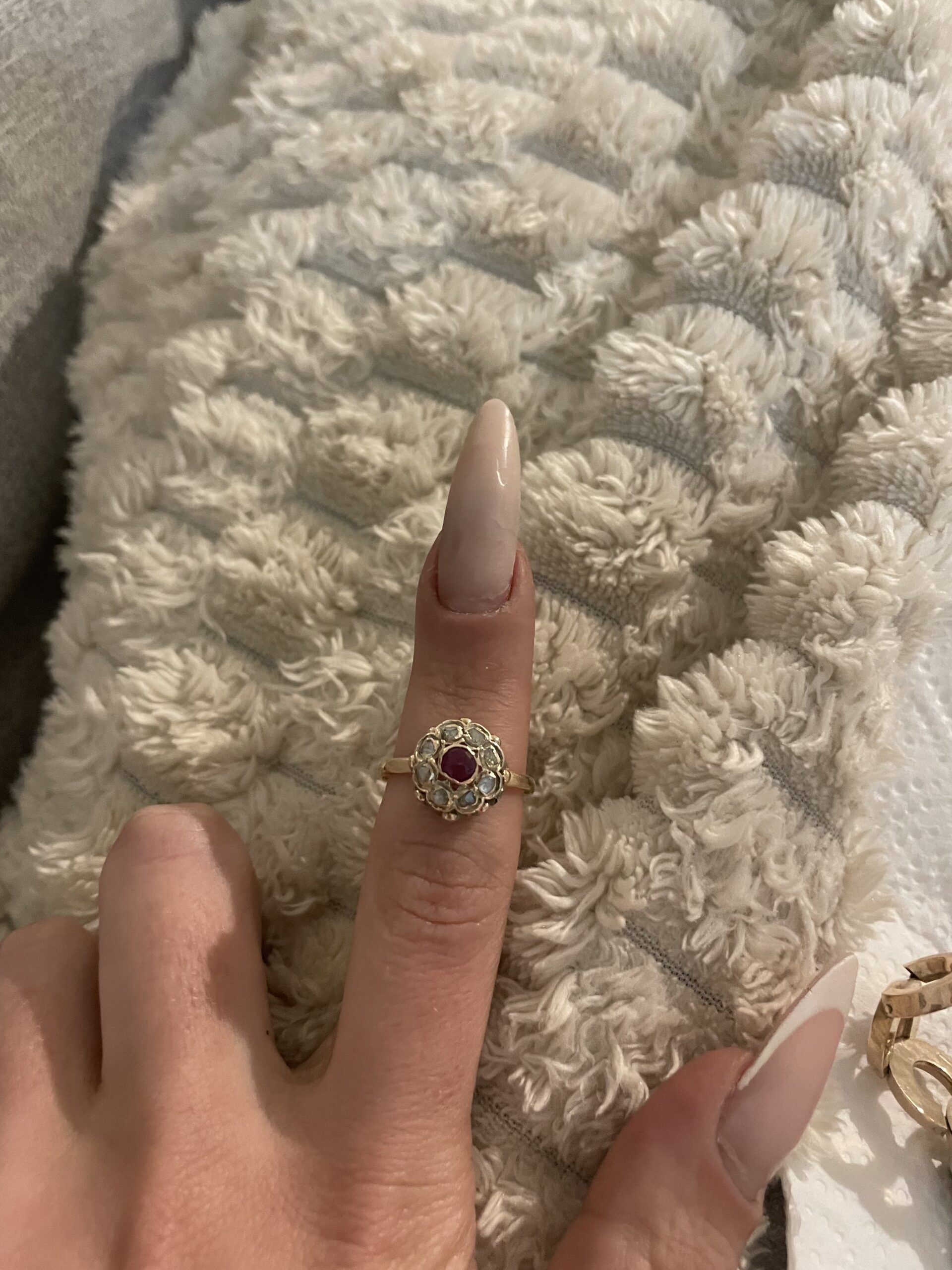 Vintage Ruby and Diamond Ring - Image 2
